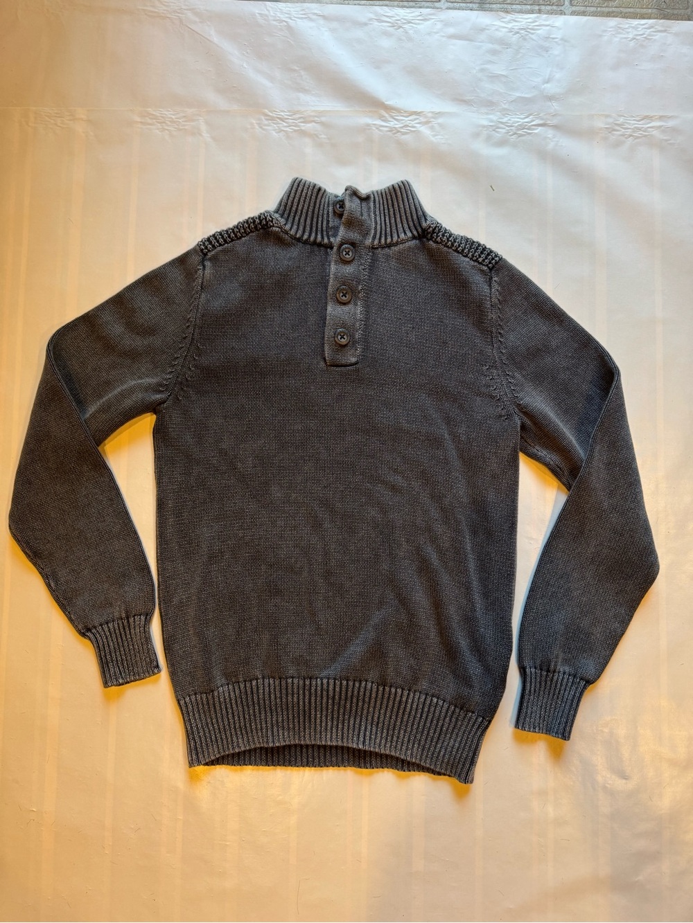 Men’s Rock & Republic Mock Neck Knit Pullover Sweater – Gray – Small